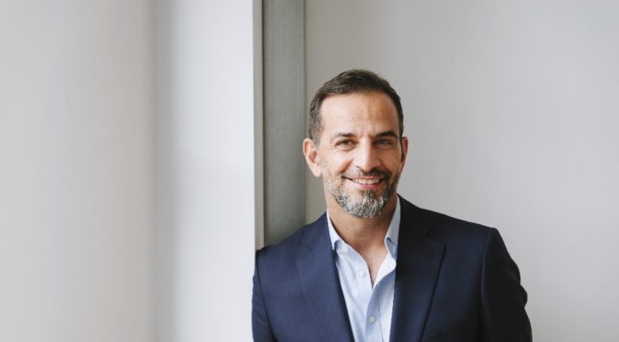 Morten Babakhani, Gründer der Brandmonks GmbH, hat mit dem vollautomatisierten Tool flynne die Recruiting-Welt digitalisiert.