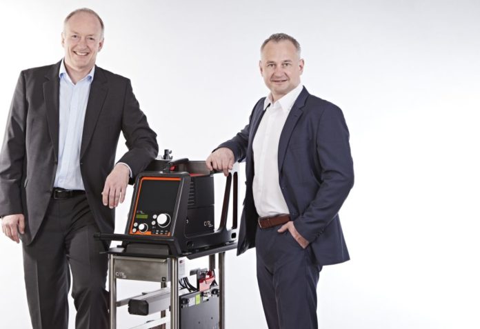 Prof. Dr.-Ing. Christoph Benk und Jörg Ronde, Geschäftsführer der Resuscitec GmbH