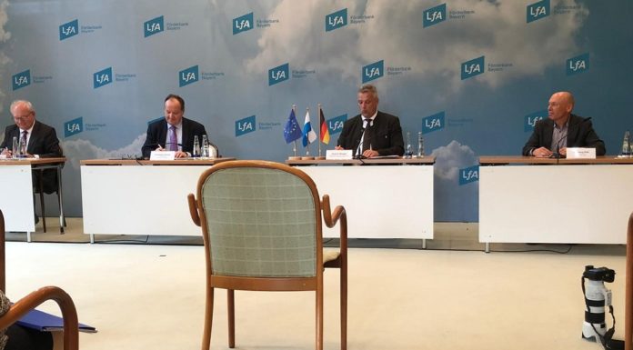 Europäische Investitionsbank beteiligt sich am Wachstumsfonds Bayern 2 Europäische Investitionsbank beteiligt sich am Wachstumsfonds Bayern 2