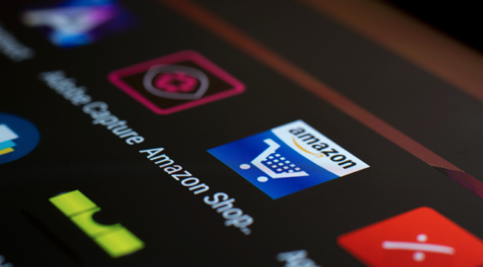 Über Amazon FBA kann ein Händler sein Geschäft von überall auf der Welt aus komfortabel verwalten