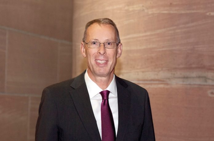 Dr. Lutz Müller ist Projektleiter der Gründerinitiative Science4Life