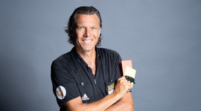 „Bei mir gab es immer nur Ja oder Nein“ Interview mit Urs Meier, ehemaliger FIFA-Schiedsrichter