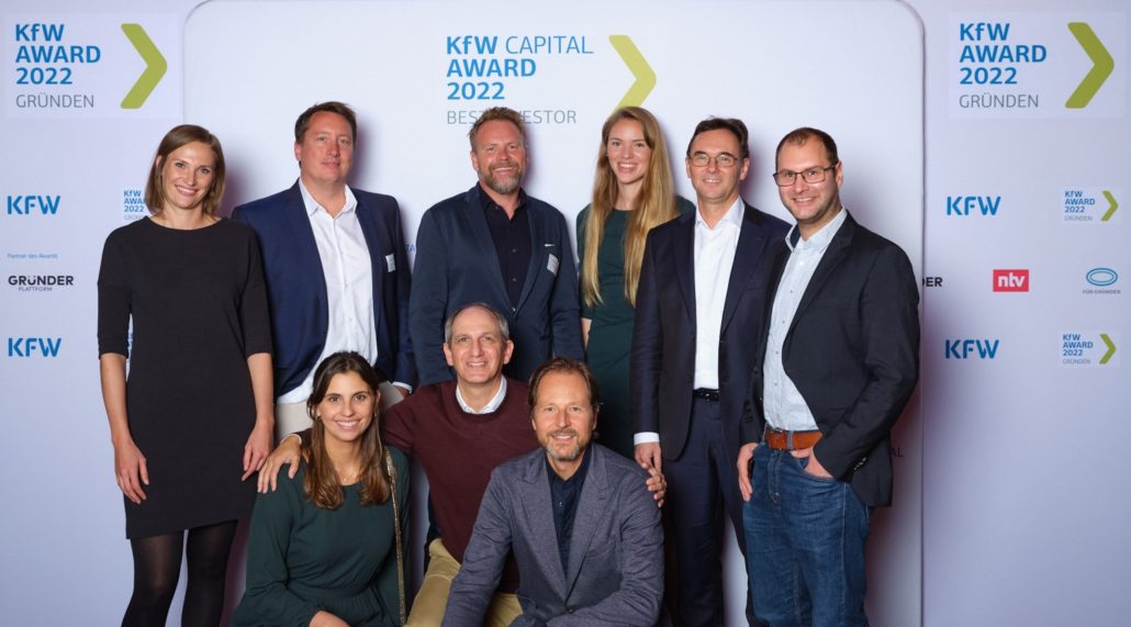 Theresa Bardubitzki, Nachhaltigkeitsmanagerin bei KfW Capital, Best Impact Investor Extantia, Alexander Thees, Geschäftsführer KfW Capital