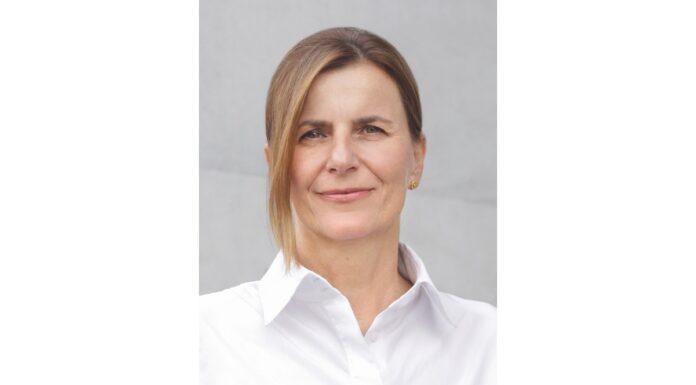 Die Bedeutung des öffentlichen Diskurses Christiane L. Döhler ist Inhaberin von Doehler Communications in München und verfügt über langjährige Erfahrung sowohl in der Private Equity-/Venture Capital-Branche als auch in der Beratung zu Strategie, Positionierung und Kommunikation. (c) Doehler Communications