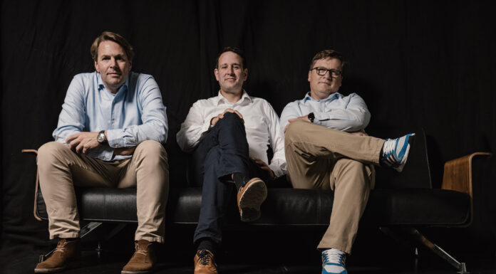 Scalehouse Capital investiert in Probis Die Probis-Gründer Moritz Koppe, Markus Ortmann und Robert Mühlstein (v.l.) erhalten Kapital von Scalehouse Capital. (c) Probis