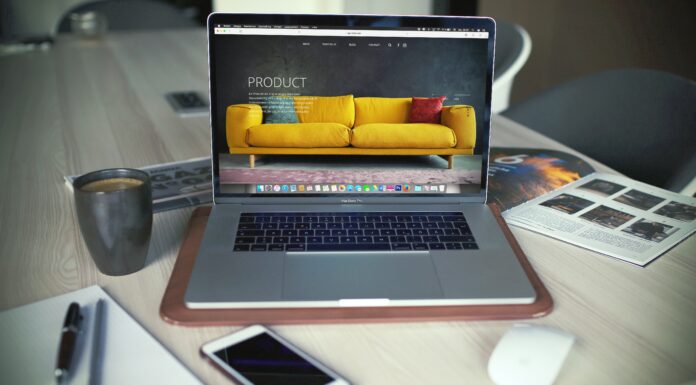 Marketingtipps für Startups – Was es zu beachten gibt Laptop Desk