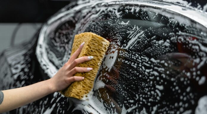 VR Equitypartner unterstützt Wachstum von Mr. Wash VR Equitypartner unterstützt Wachstum von Mr. Wash mit erneuter Mezzaninefinanzierung