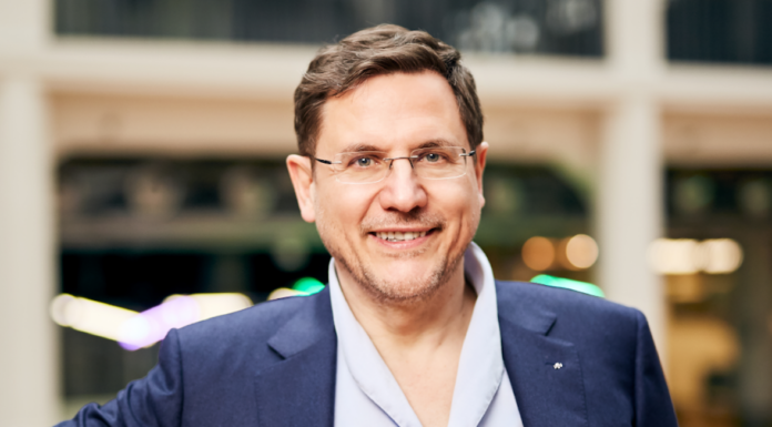 Carsten Kraus ist „Business Angel des Jahres 2024“ Carsten Kraus ist von BAND zum Business Angel des Jahres 2024 ausgezeichnet wurden (c) BAND