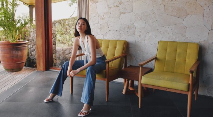 VR Equitypartner: Mezzaninefinanzierung für Angels GmbH Der Damenhosenspezialist Angels GmbH erhält Mezzanine-Kapital von VR Equitypartner (c) Angels GmbH