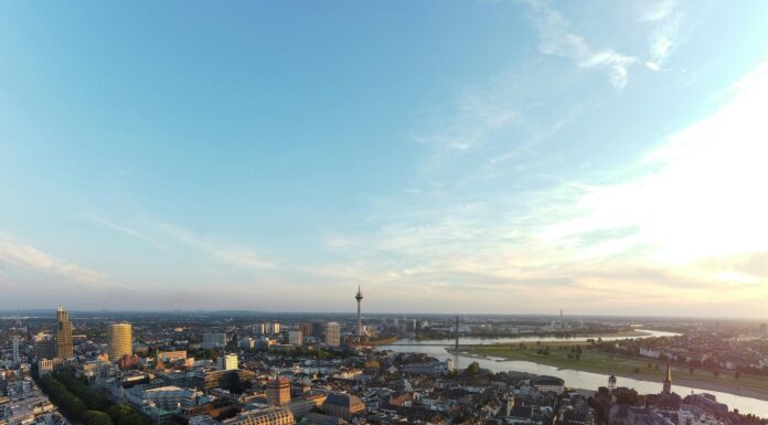 Im Mai 2025 startet das neue Darlehensprogramm NRW.BANK.Invest Zukunft