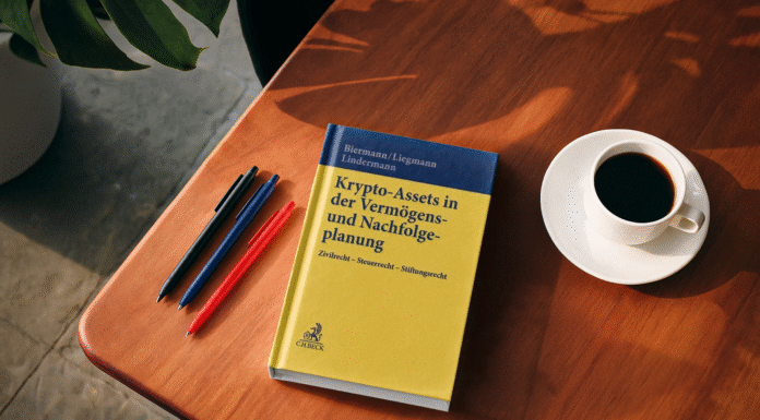 Das neue Praxis-Handbuch "Krypto-Assets in der Vermögens- und Nachfolgeplanung" zeigt, wie Bitcoin, NFTs & Co. zivil- und steuerrechtlich korrekt bewertet, übertragen und in Nachfolgestrukturen integriert werden.