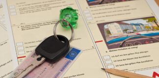 Harris übernimmt den Anbieter für Aus- und Weiterbildungslösungen im Mobilitätssektor, Tecvia. WIPIT betreut den M&A-Deal (c) SAuerlandpics- stock.adobe.com