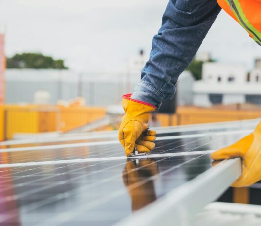 NRW.BANK beteiligt sich an paXos Solar GmbH