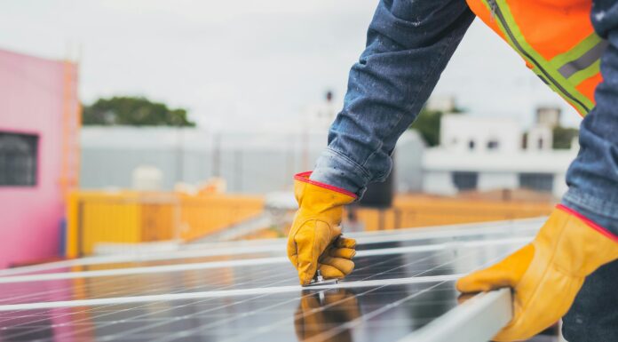 NRW.BANK beteiligt sich an paXos Solar GmbH