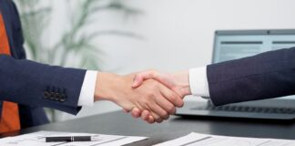 Lincoln International übernimmt MarshBerry (c) mapo - stock.adobe.com