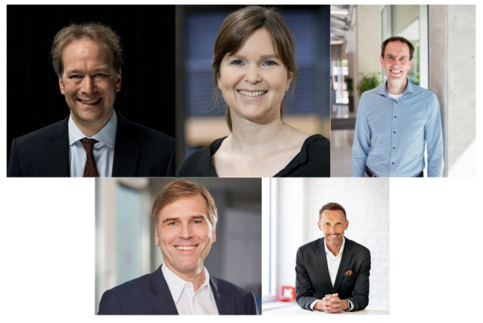 Prof. Dr. Kai Thürbach (Gateway Gründungsnetz e.V.), Dr. Stephanie Grubenbecher (Gateway TH Köln), Marc Kley (Gateway Exzellenz Start-up Center der Universität zu Köln), André van Hall (BioCampus Cologne) & Dr. Manfred Janssen (KölnBusiness Wirtschaftsförderung) Prof. Dr. Kai Thürbach (Gateway Gründungsnetz e.V.), Dr. Stephanie Grubenbecher (Gateway TH Köln), Marc Kley (Gateway Exzellenz Start-up Center der Universität zu Köln), André van Hall (BioCampus Cologne) & Dr. Manfred Janssen (KölnBusiness Wirtschaftsförderung)