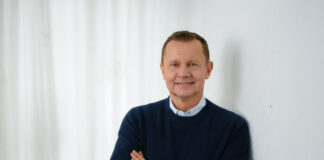 „Künstliche Intelligenz bringt Tempo in die Kommunikationsarbeit“ Uwe Freund (uwe freund seminare & communications)