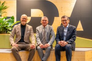 Oliver Hanisch, CEO Campus Founders, Thomas Strobl, Innenminister und stv. Ministerpräsident Baden-Württemberg, und Prof. Reinhold R. Geilsdörfer, Vorsitzender Geschäftsführer Dieter Schwarz Stiftung (c) Campus Founders