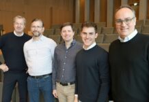 Wort & Bild beteiligt sich an Fasten-App BodyFast Von links nach rechts: Andreas Arntzen (CEO Wort & Bild Verlagsgruppe), Patrick Hammer (Co-Founder und CEO von BodyFast), Matthias Schmeißer (Co-Founder und CTO von BodyFast), Kai Langohr (Geschäftsführer Isartal Ventures), Falk H. Mikley (Geschäftsführer Isartal Health Media). (c) VHM_M.Schrag