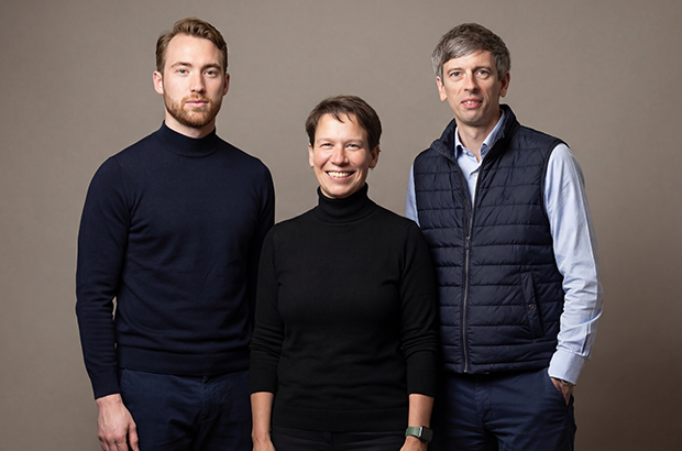 Das Oska-Health-Gründungsteam Niklas Best, Claudia Ehmke und Dr. Malte Waldeck Das Oska-Health-Gründungsteam Niklas Best, Claudia Ehmke und Dr. Malte Waldeck