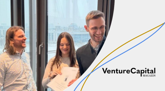 Seed-Finanzierung für clarait aus Leipzig Das Start-up clarait wurde 2023 von Johannes Bellmann (CEO), Miriam Amin (CTO) und Thilo Haase (CPO) gegründet