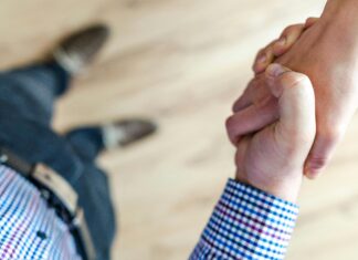 PwC Deutschland, Bridgemaker und Segenia Capital starten Venture Studio: Resilience & Defence Technology Pexels