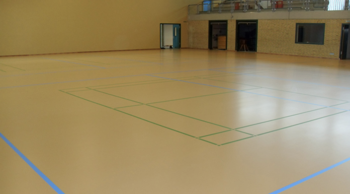 VR Equitypartner und NRW.Bank beteieligen sich an Top-Sport (c) TSS Holding/Top Sport Sporthalle Weningstedt