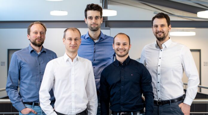 Dr. Thomas Hoffmann, Dr. Tim Pfeiffer, Dr. André Mewes, Benjamin Fritsch & Robert Frysch (RAYDIAX GmbH)