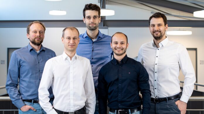 Dr. Thomas Hoffmann, Dr. Tim Pfeiffer, Dr. André Mewes, Benjamin Fritsch & Robert Frysch (RAYDIAX GmbH)
