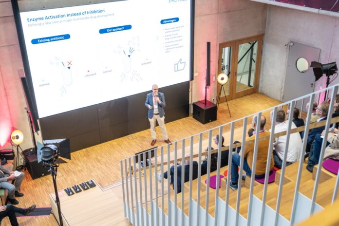 Die Life Science Factory München feiert ihr einjähriges Bestehen (c) Life Science Factory