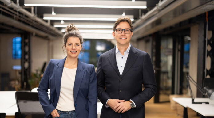 CFO/COO Lena Sofie Gericke und CEO Arik Willner (Impossible Founders)