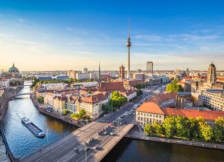 IBB Ventures: 14,4 Mio. EUR im Jahr 2025 investiert IBB Ventures, die Venture Capital-Gesellschaft des Landes Berlin, hat im letzten Jahr 14,4 Mio. EUR in Jungunternehmen investiert (c) JFL Photography - stock.adobe.com