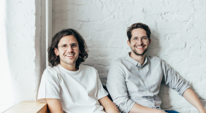 Die technologische Ablösung des Faxgeräts Dr. Phillipp Kurtz und Dr. Niklas Zennder, Famedly