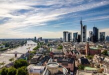 VR Equitypartner intensiviert Partnerschaft mit Volks- und Raiffeisenbanken