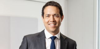 ITM Chief Executive Officer, Dr Andrew Cavey (c) ITM