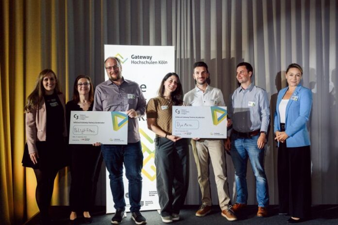 DyeMera Biosciences und PoLightFilters gewinnen C3 - Campus Competition Cologne (c) Gateway Factory DyeMera Biosciences und PoLightFilters gewinnen C3 - Campus Competition Cologne (c) Gateway Factory