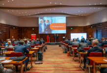 Lichtblicke in der Wirtschaft – Endspiel in der Politik 14. VR Equitypartner Netzwerktagung