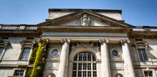 Bridging academia and industry Bridging academia and industry